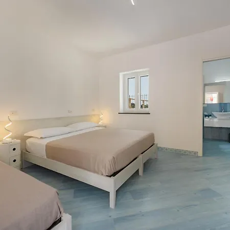 Poseidonia Couette-café Procida