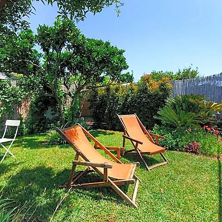 Poseidonia Bed and Breakfast Προτσίντα